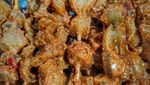 20 Sate Kikil Kenyal Gurih Ada di Sini!