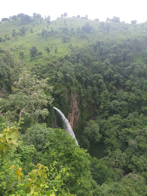 Air Terjun Riamau, Bima, NTB. (Dok. Disbudpar NTB)