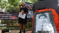 Tepat 25 tahun lalu Tragedi Semanggi I terjadi pada 11-13 November 1998. Sebab, pada tanggal tersebut peristiwa berdarah terjadi di sekitar kampus Universitas Atma Jaya di Semanggi. 