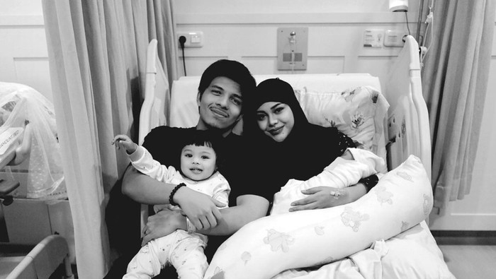 Aurel Hermansyaah lahiran anak kedua