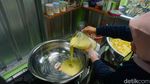 Begini Pembuatan Dodol Nanas di Purbalingga