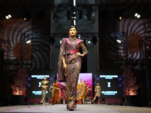 Hadiri KFBF, Bupati Kediri Sebut Batik Lokal Siap Masuk Kancah Nasional