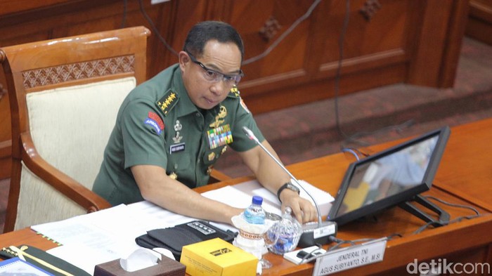Calon Panglima TNI Jenderal Agus Subiyanto Jalani Fit and Proper Test di DPR Calon Panglima TNI Jenderal Agus Subiyanto Jalani Fit and Proper Test di DPR