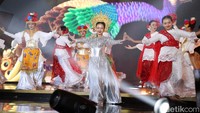 Para penari membuka acara malam penganugerahan Soedirman Awards 2023.  