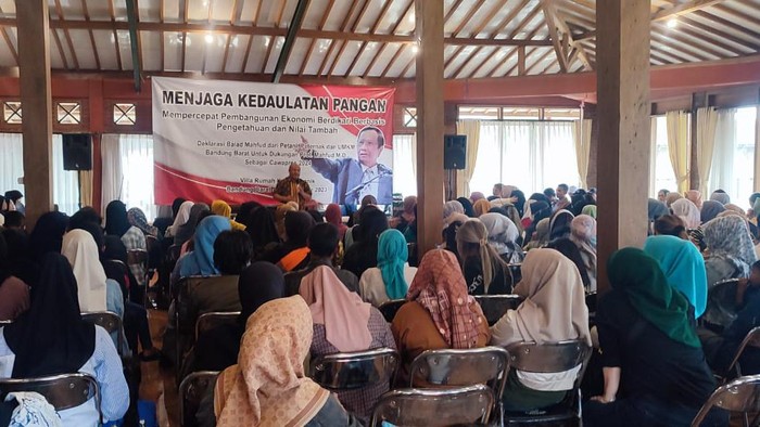Deklarasi Balad Mahfud KBB dukung Cawapres Mahfud MD.