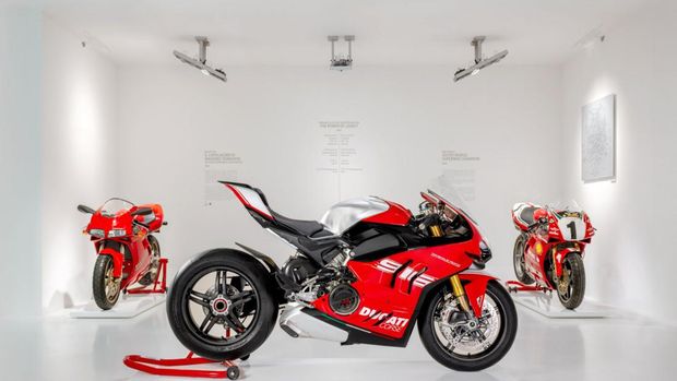 Ducati Panigale V4 SP2 edisi ulang tahun ke-30