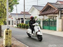Impresi Naik Vespa GTS 150 untuk Harian: Bongsor tapi Asik Diajak Geal-geol
