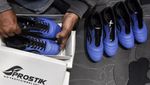 Intip Proses Produksi Manual Sepatu Bola di Tasikmalaya yang Diekspor ke Malaysia