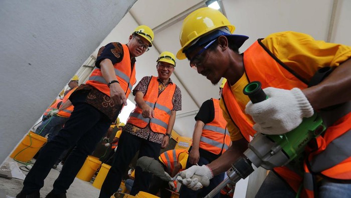 Dalam perayaan Hari Pahlawan Nasional, Sika Indonesia gelar Tiler Competition. Kompetisi untuk meningkatkan keterampilan para tukang bangunan.