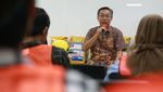 Kompetisi untuk Tingkatkan Keterampilan Tukang Bangunan