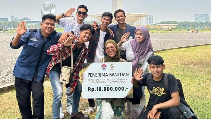 Mahasiswa Unesa