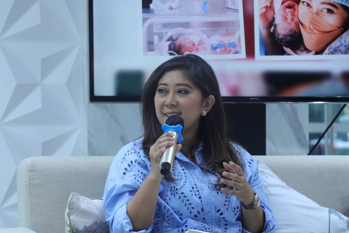 Meutya Hafid bercerita soal pengalamannya menjalani 10 kali prosedur bayi tabung.