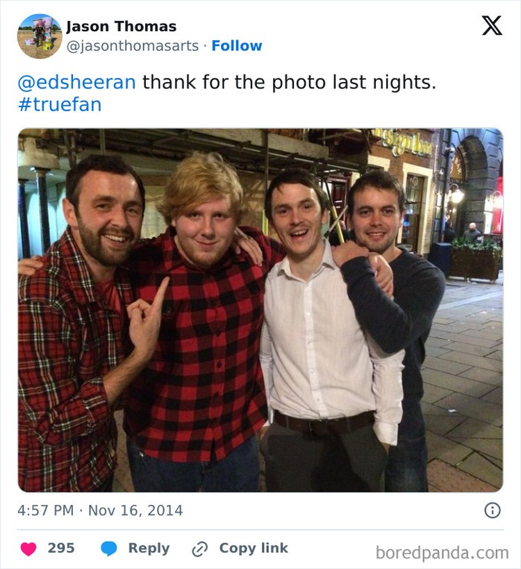 Sudah bangga pamer foto bareng artis eh ternyata KW supernya. Ini dia deretan momen kocak yang dibagikan netizen dengan kembaran artis.
