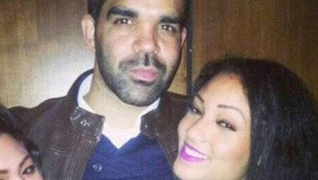 Gadis ini mengira kalau dia habis foto dengan Drake. Foto: yoeyz via Bored Panda