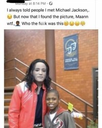 Sudah bangga pamer foto bareng artis eh ternyata KW supernya. Ini dia deretan momen kocak yang dibagikan netizen dengan kembaran artis.