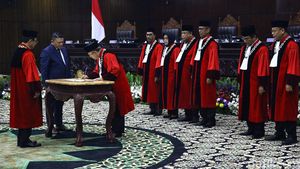 Momen Suhartoyo Resmi Jadi Ketua MK Pengganti Anwar Usman