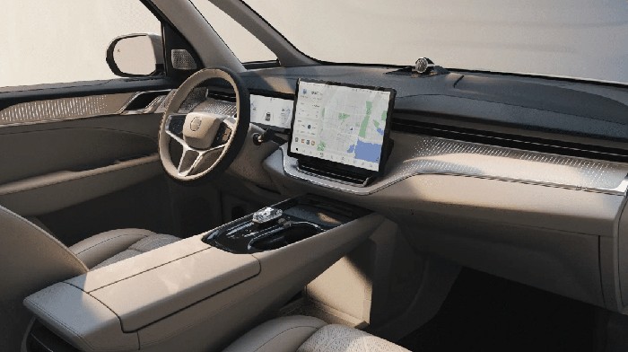 MPV listrik Volvo EM90