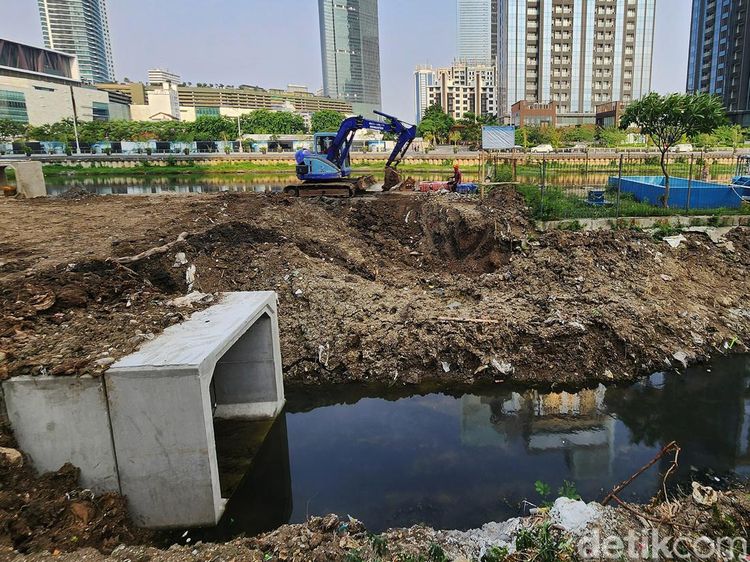 Pembangunan Gorong-gorong untuk Antisipasi Banjir di Tanah Abang
