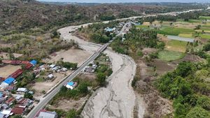 Potret Pendangkalan dan Abrasi Sungai di Donggala