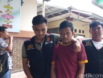 Wajah Murung Ari yang Baru Keluar Pintu Lapas Langsung Ditangkap Lagi
