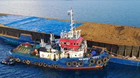 Ketiga Kapal tersebut melanggar Undang-Undang Nomor 17 tahun 2008 Tentang Pelayaran dan Undang-Undang Nomor 3 tahun 2020 Tentang Perubahan Atas Undang-Undang Nomor 4 Tahun 2009 tentang Pertambangan Mineral dan Batubara pasal 300 jo Pasal 105 Undang-Undang Nomor 17 tahun 2008 Tentang Pelayaran “Setiap orang yang menggunakan terminal khusus untuk kepentingan umum tanpa izin dari menteri pidana penjara maks 2 tahun atau denda maks Rp. 300.000.000.