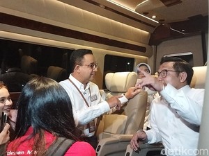 Ke KPU, Anies-Cak Imin Kompak Berkemeja Putih dengan Tulisan AMIN di Dada