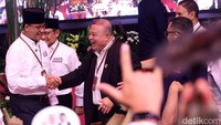 Anies mendapat ucapan selamat setelah mendapatkan nomor urut 1 di Pilpres 2024.  