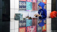 Mudah, aman, dan terpercaya, membuat masyarakat memilih untuk tetap menabung di BRI. Apalagi ditambah dengan pelayanan yang mereka dapatkan saat melakukan transaksi di BRI Cabang Bulukumba secara langsung. 