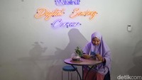 Sebagai informasi, detikcom bersama BRI tengah mengadakan program Jelajah Desa Brilian yang mengulas potensi dan inovasi desa di Indonesia baik dari segi perkembangan ekonomi, infrastruktur, hingga wisata serta dampaknya terhadap masyarakat lokal maupun nasional. Untuk mengetahui informasi program Desa BRILiaN lebih lanjut, ikuti terus informasinya hanya di jelajahdesabrilian.detik.com! 
