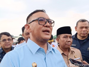 Jalan di Parungpanjang Rusak, Bupati Bogor: Saya Punya Solusi!