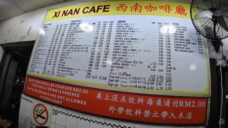 Diusir pelayan restoran gegara gak pesan minum