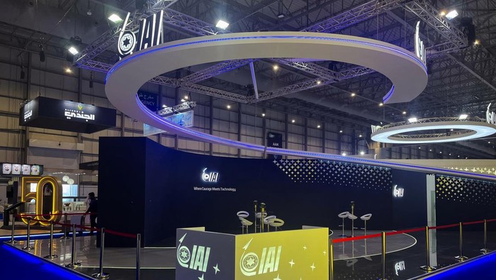 Gaza Memanas, Stand Israel di Dubai Airshow Kosong A general view of the Israel Aerospace Industries (IAI) booth on the opening day of the weeklong Dubai Airshow, in Dubai, UAE, November 13, 2023. REUTERS/Alexander Cornwell
