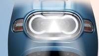 Wajah Honda Tapas baru terlihat unik dan berbeda. Pabrikan membekalinya dengan single headlamp projie yang terpusat di bagian tengah dan diapit sepasang DRL LED berbentuk bulat. Sementara lampu seinnya dibuat menyatu dengan headlamp di sisi kiri dan kanan. Foto: Doc. Wuyang Honda.