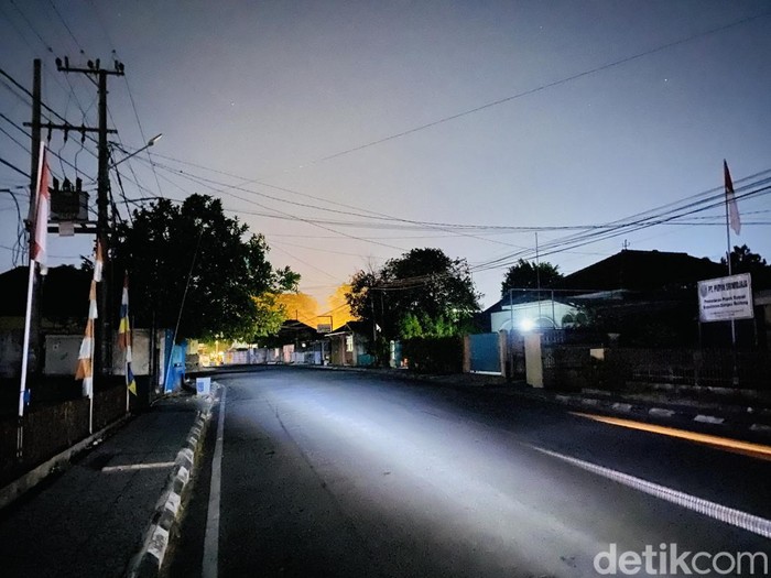 Jalan Raden Abdullah, Kampung Opas Pangkalpinang saat ini mati lampu