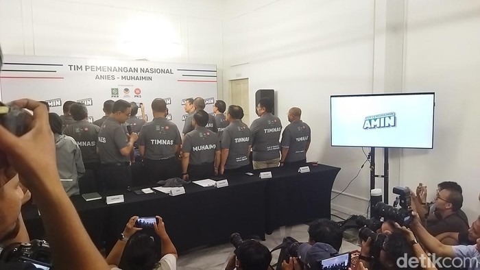 Jersey Timnas AMIN. (Kurniawan Fadilah/detikcom).