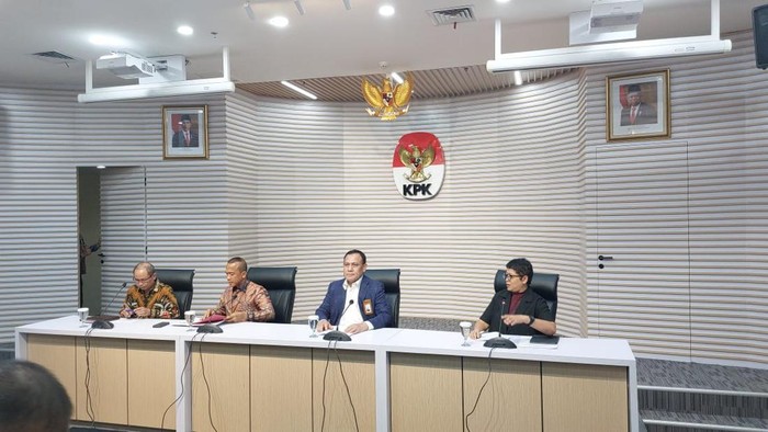 Konferensi pers KPK terkait OTT Pj Bupati Sorong (Yogi/detikcom)