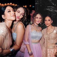 Penampilan Luna kian memukau dengan Maang Tikka yang diletakkan di tengah rambutnya, gelang khas wanita India, sepasang anting, dan kalung choker yang senada dengan pakaiannya. Foto: Instagram/@lunamaya