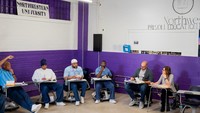 Pusat Pemasyarakatan Stateville bekerjasama dengan Universitas Northwestern membiayai pendidikan tinggi atau kuliah gratis bagi narapidana hingga mendapatkan gelar sarjana.  