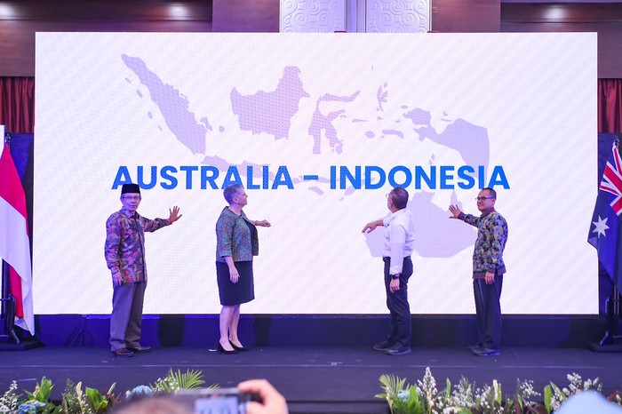 peluncuran program Koneksi