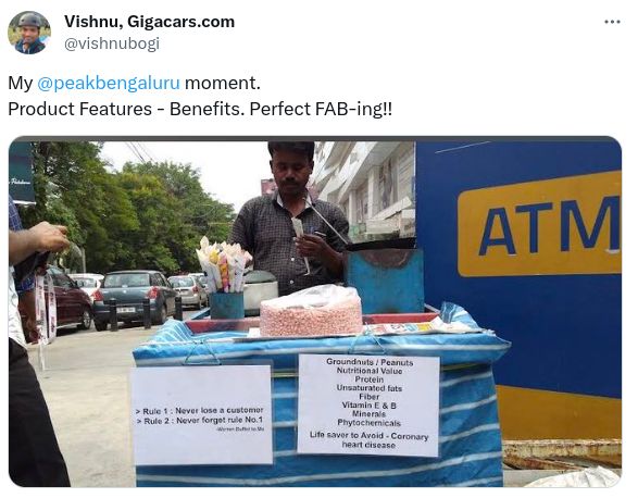 Punya Tulisan yang Unik, Penjual Kacang Ini Curi Atensi Netizen