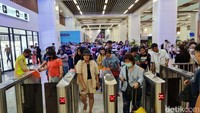 Sebelumnya volume penumpang tertinggi terjadi pada 11 November 2023 sebanyak 20.000 penumpang. 