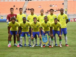 Brasil vs Kaledonia Baru berlangsung di Jakarta International Stadium, Selasa (14/11/20230 sore WIB. Brasil tampil menekan sejak awal laga.