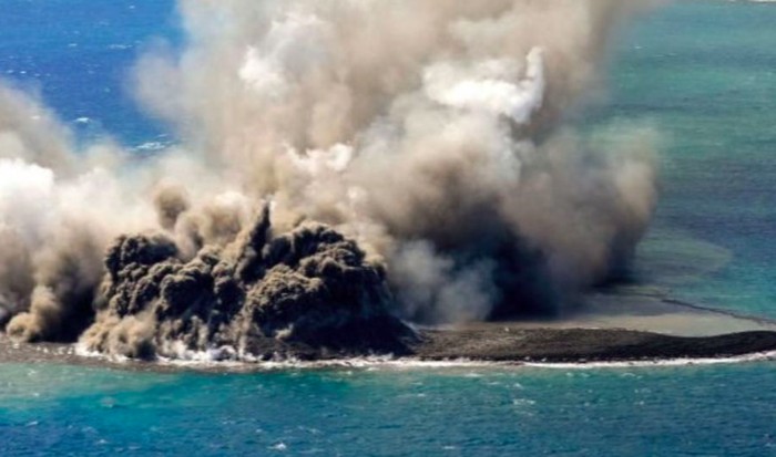 Pulau baru muncul di Jepang