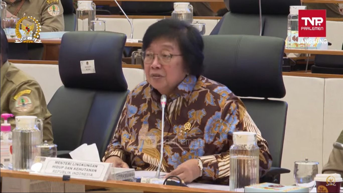 Rapat Kerja Menteri Lingkungan Hidup dan Kehutanan Siti Nurbaya dengan Komisi IV DPR, Selasa (14/11/2023). (Tangkapan layar Youtube Komisi IV DPR RI)
