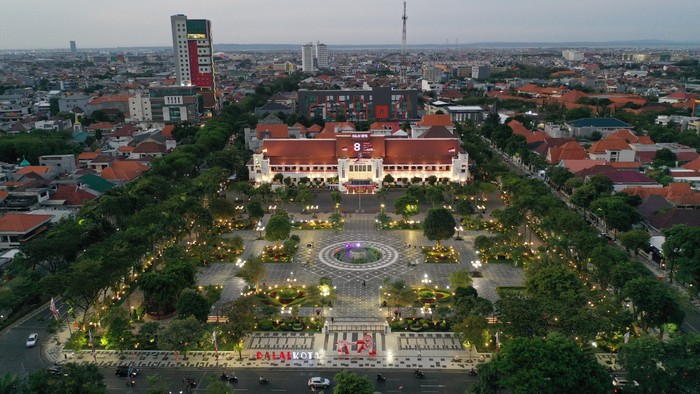 RTH Surabaya