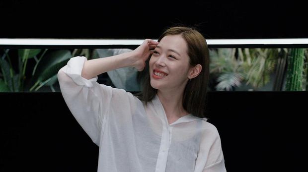 Sulli Curhat Sebelum Bunuh Diri di Dear Jinri, Merasa Hidup Jadi Produk