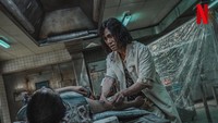 Bocoran buat karakter Oh Jung Se terungkap dalam foto. Dia akan memerankan sosok bernama Dr. Lim. (Foto: dok. Netflix)