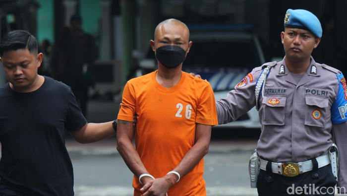 Tampang pelaku penikaman di Kalasan, Sleman, dirilis di Mapolresta Sleman, Selasa (14/11/2023).