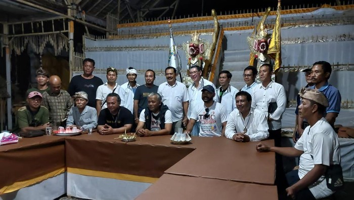 TIM 8 Relawan Jokowi Bergerak Bersama Prabowo (TIM 8-RJBBP) menyerap aspirasi warga di beberapa wilayah Pulau Bali.
