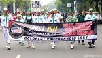 Jelang Konser, Coldplay Didemo Massa Geranati LGBT
